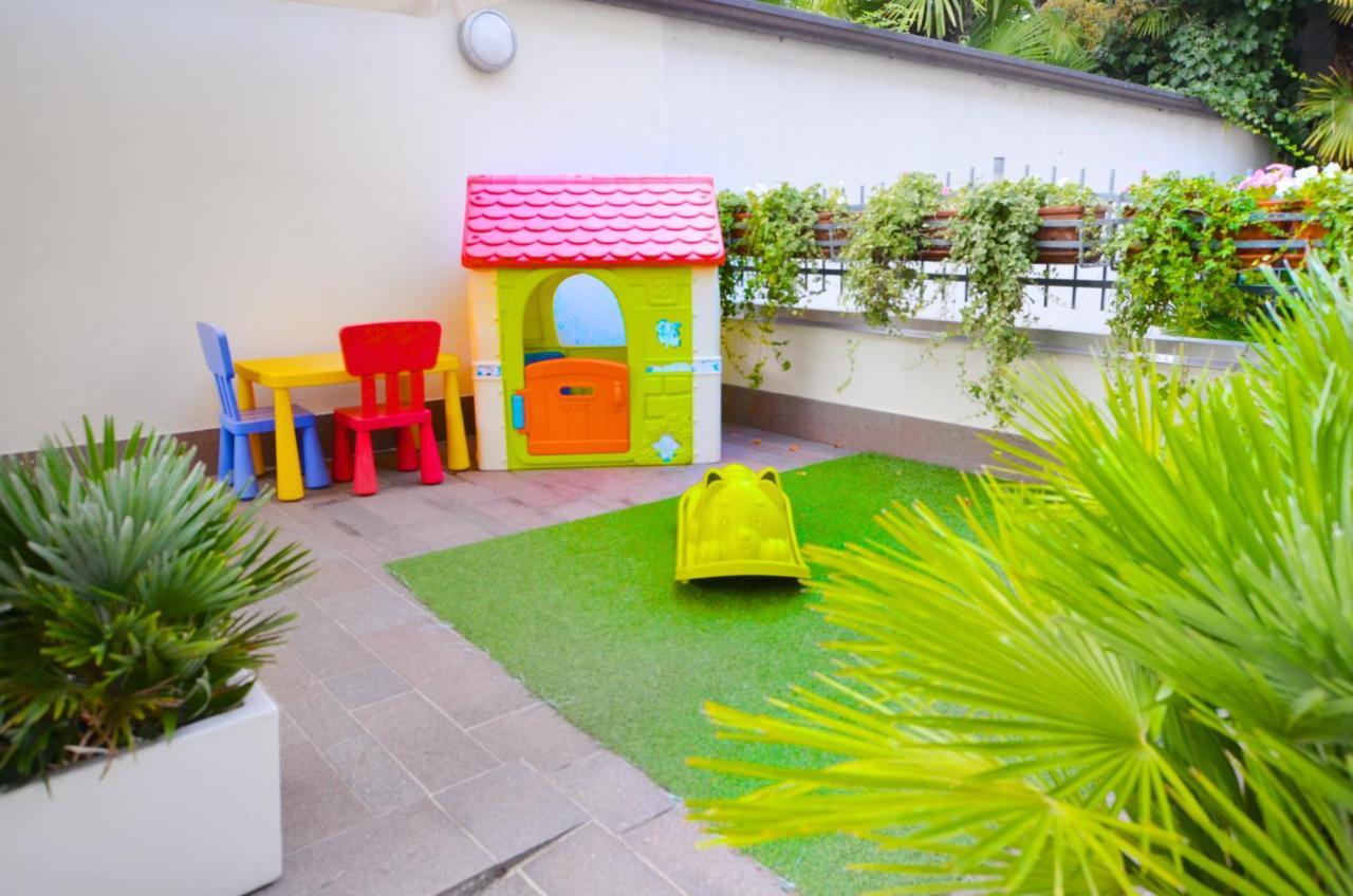 ריבה דל גארדה Residence Alle Palme מראה חיצוני תמונה
