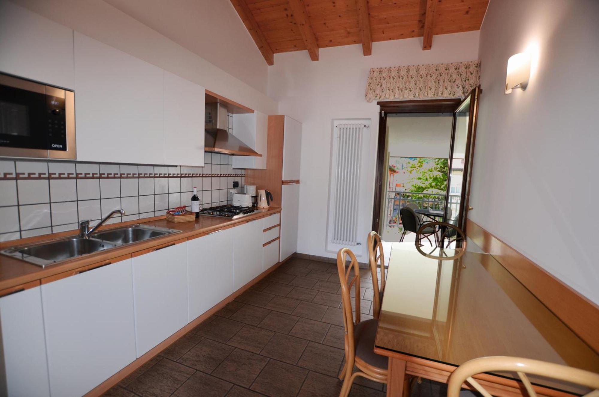 ריבה דל גארדה Residence Alle Palme חדר תמונה