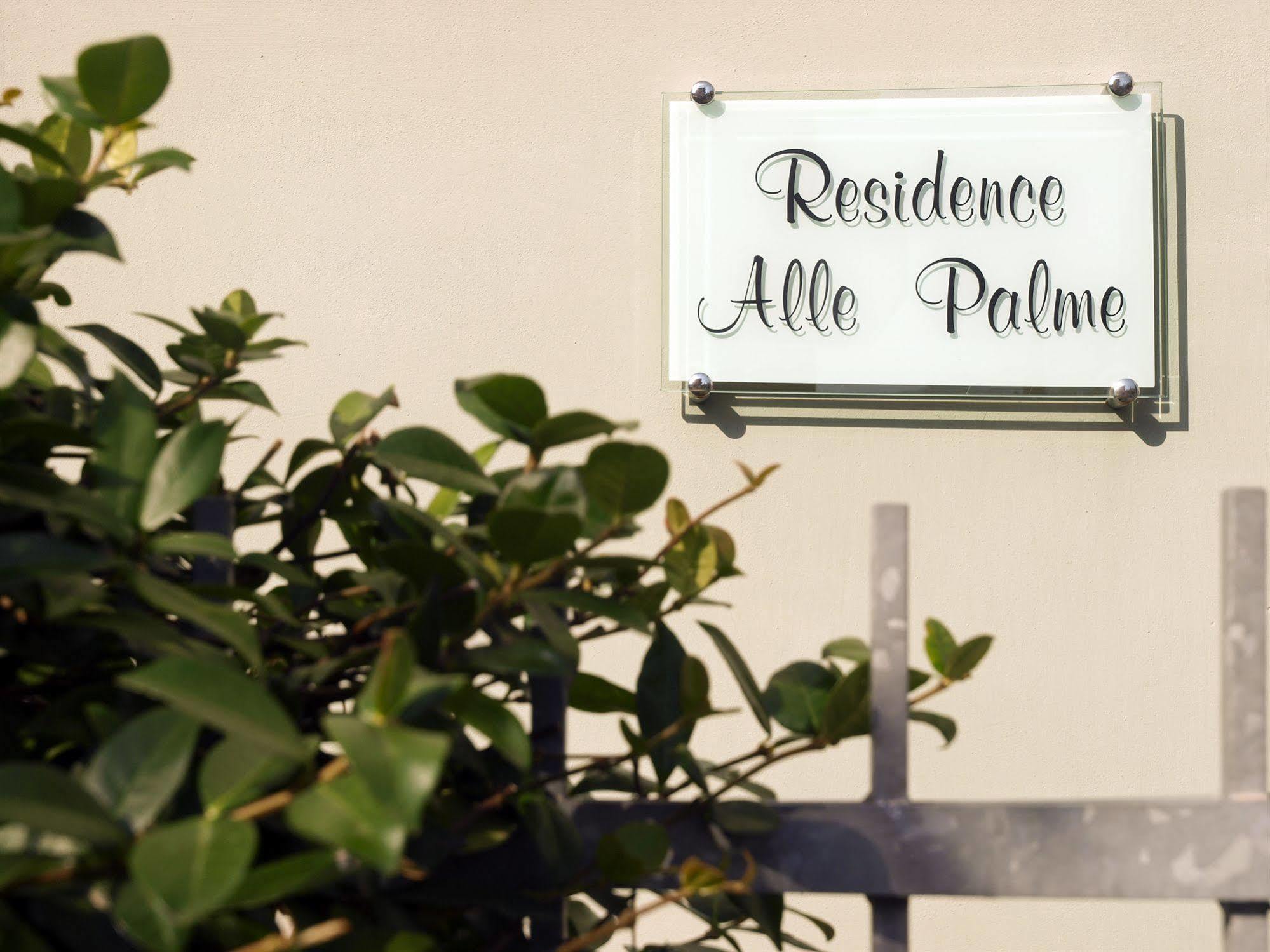 ריבה דל גארדה Residence Alle Palme מראה חיצוני תמונה